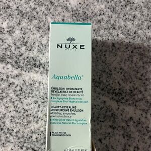 Nuxe Paris new in box